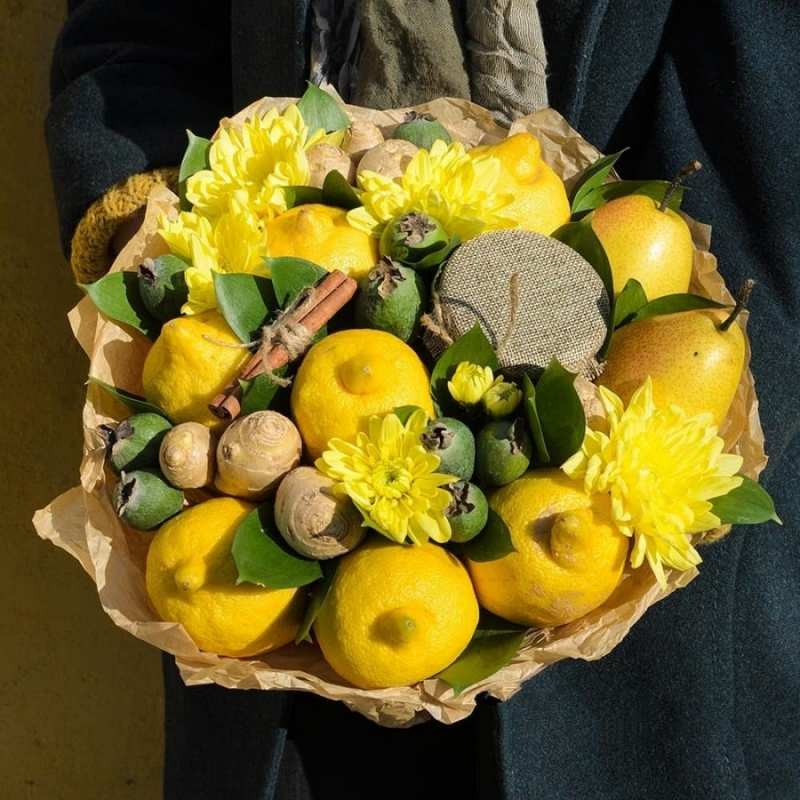 Открытка желтые цветы и лимоны  букет витаминов  Выздоравливай 