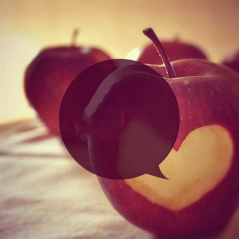 Открытка яблоко с сердцем  вырезалки из яблок  Я тебя люблю 