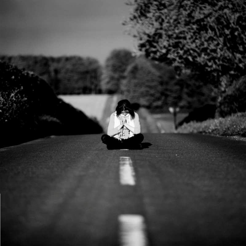 Открытка посидим на дороге  фото  Я по тебе скучаю 