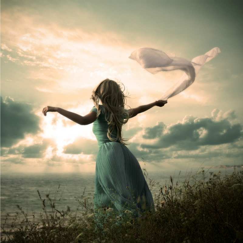 Открытка я сдаюсь  белый флаг  Я по тебе скучаю 