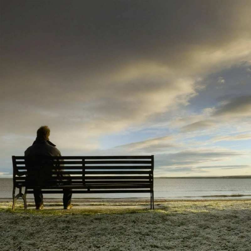 Открытка сижу тут один и скучаю  лавочка  Я по тебе скучаю 