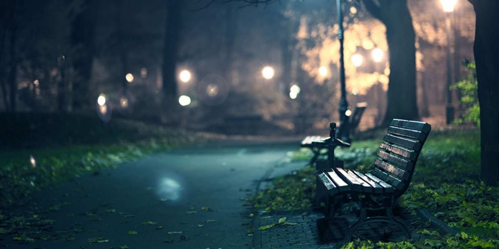 Открытка ночная улица с лавочкой открытка для пожелания сладких снов Спокойной ночи 